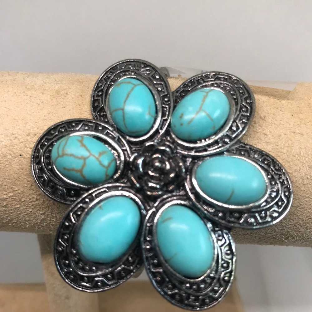 Vintage Navajo Turquoise Gem Spider Web Cuff Brac… - image 1