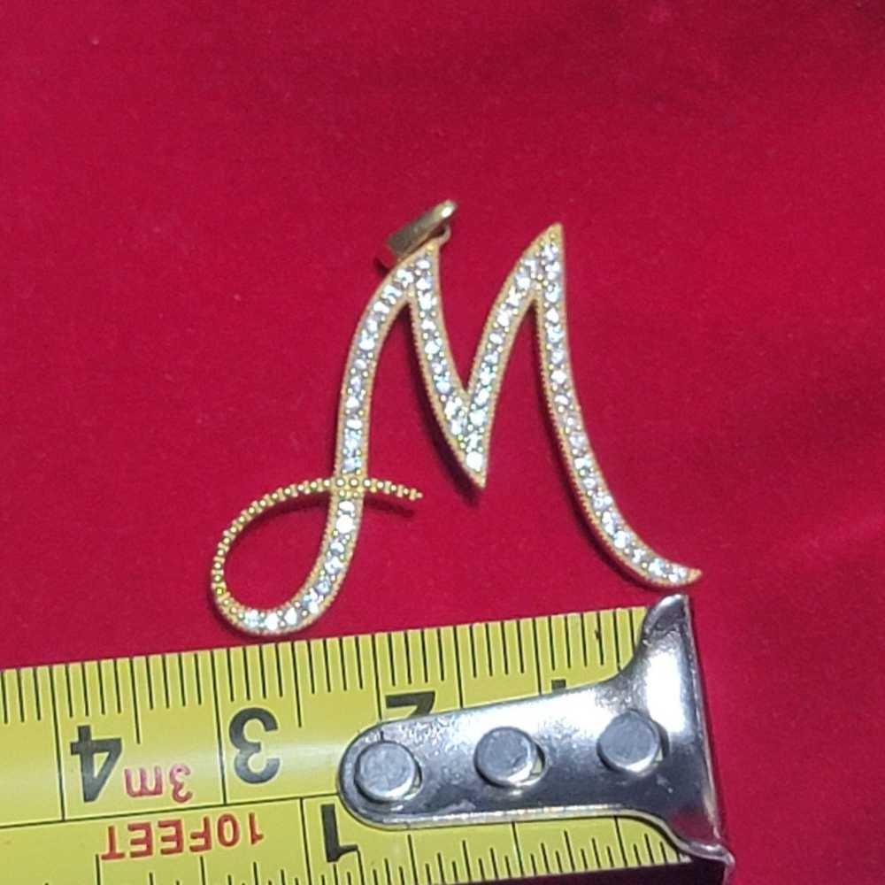 18k Gold pendant letter M - image 2