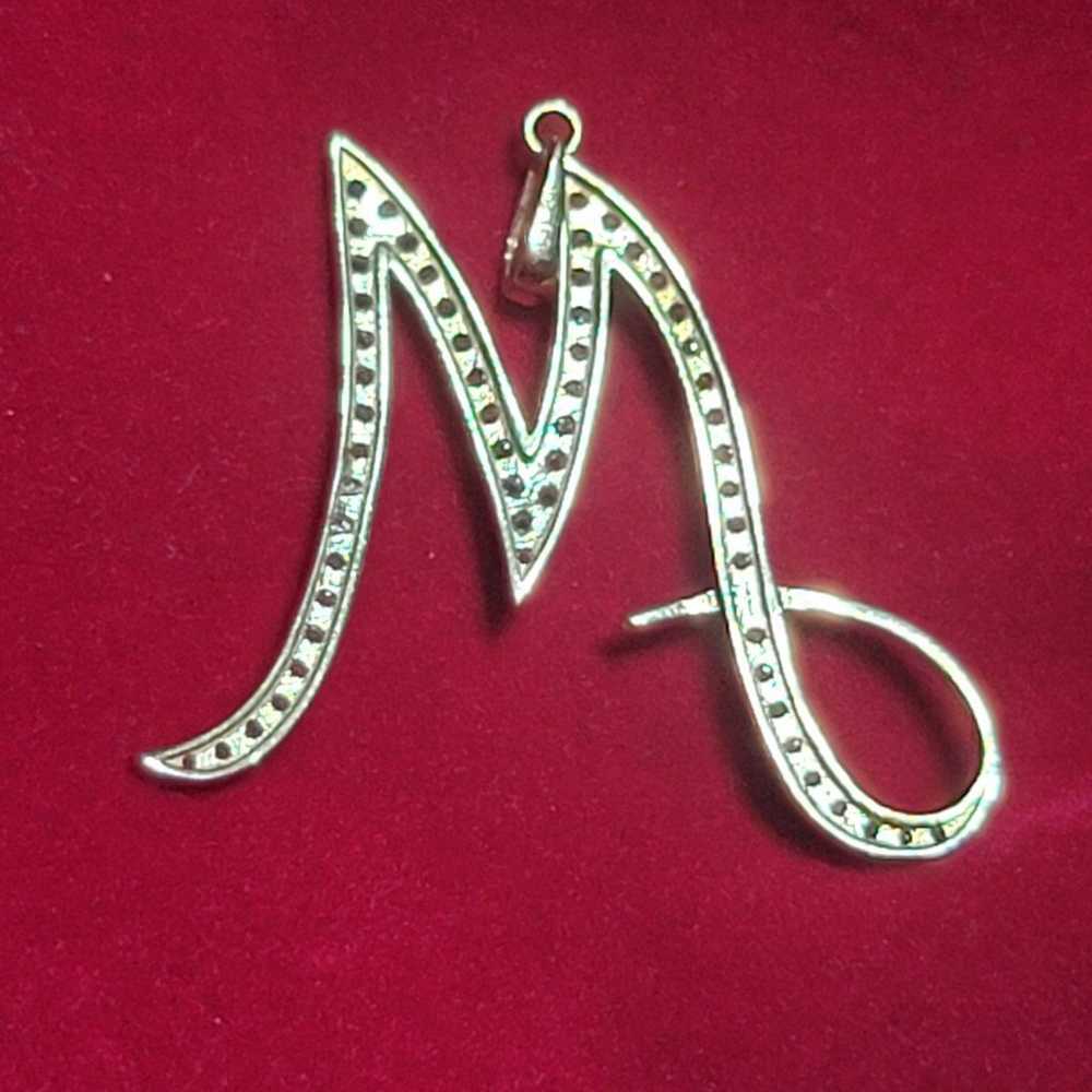 18k Gold pendant letter M - image 4