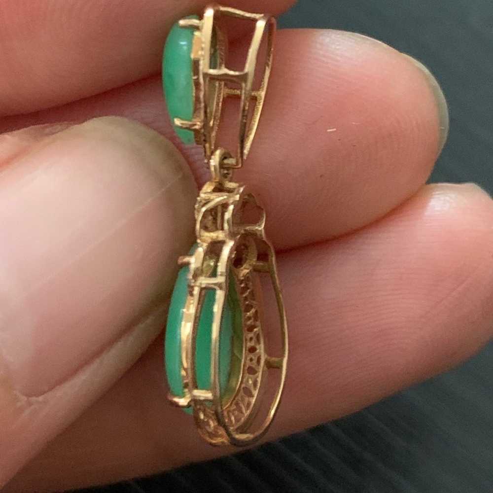 18k Gold Diamond Emerald Pendant - image 3