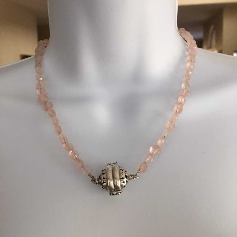 Faceted rose quartz bead silver necklace - image 10