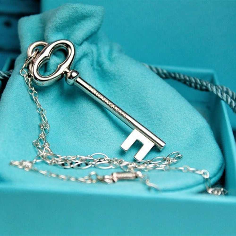 Tiffany & Co Sterling Silver Oval Key 16" Necklace - image 1