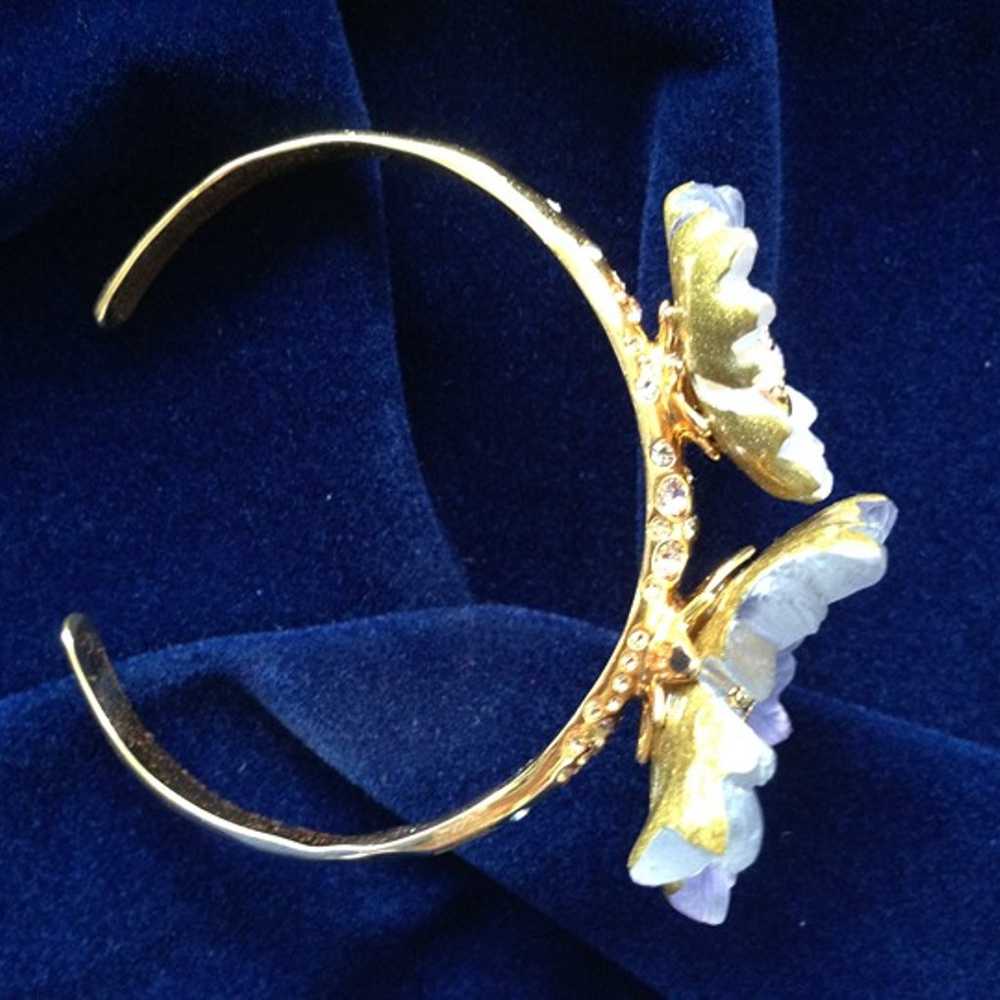 Lucite Flower bracelet - image 11