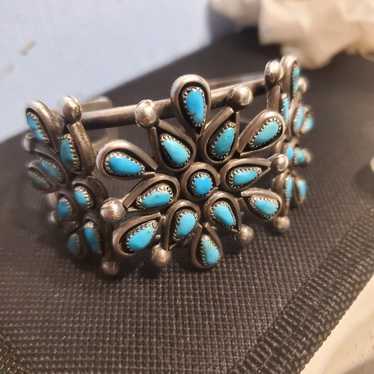 Navajo Indian terquoise and silver Cuff Bracelet - image 1