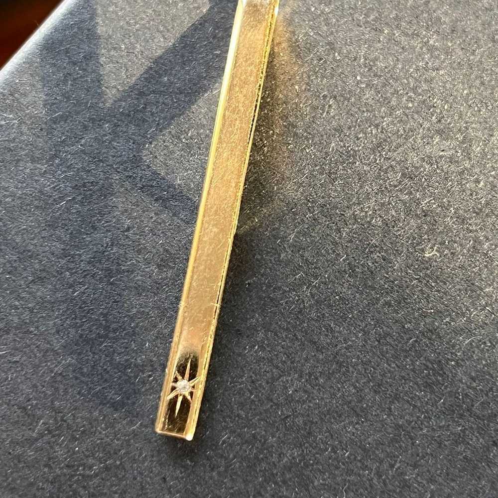 14k gold Dolan Bullok Tie Pin - image 5