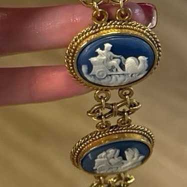 Vintage Gold Blue Cameo Shell Bracelet - image 1