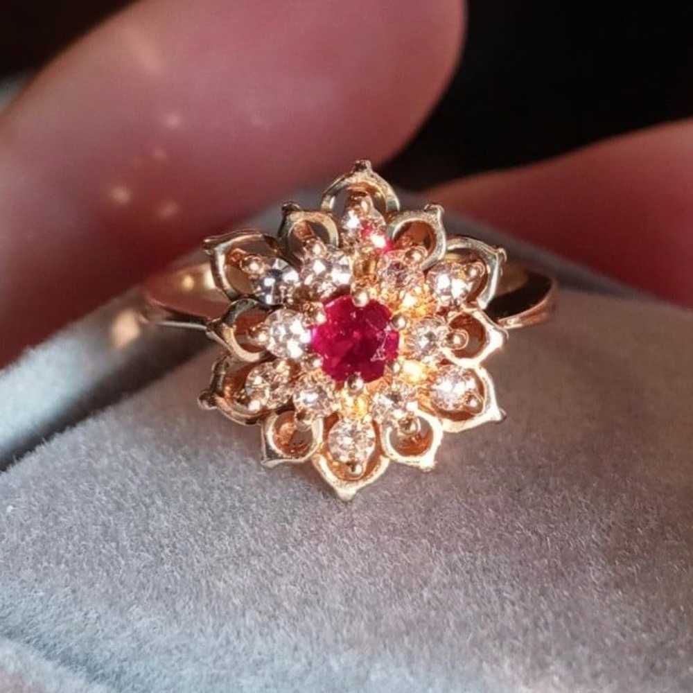 14k gold Ruby & diamond Vintage ring - image 5