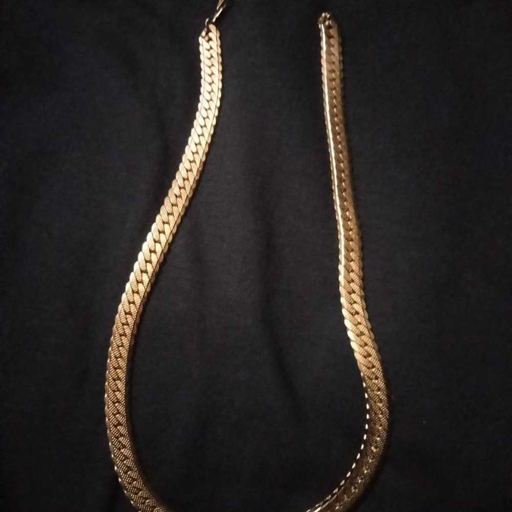 Vintage flat link gold chain - image 3