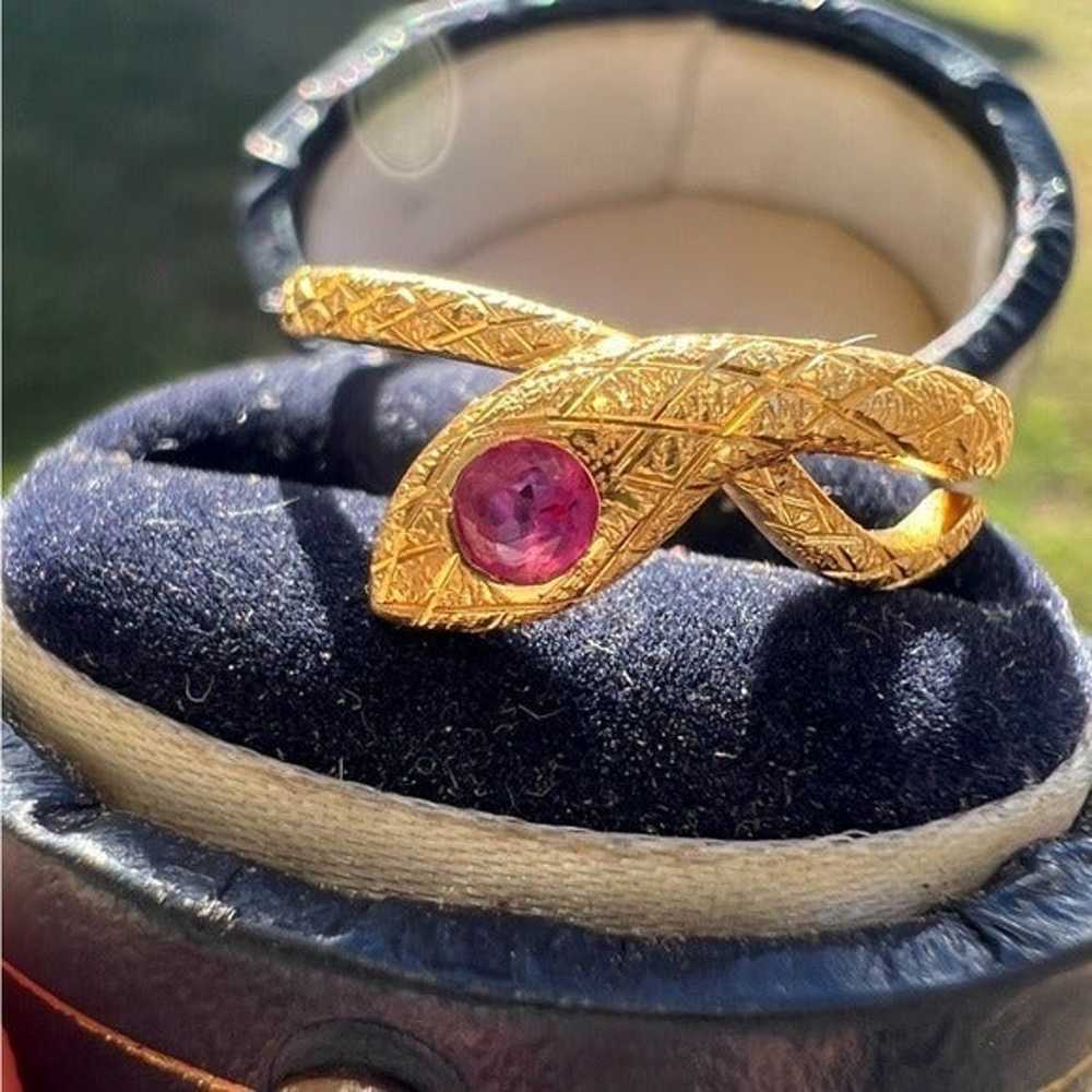 rare vintage SOLID 18K GOLD  GENUINE Ruby snake r… - image 3