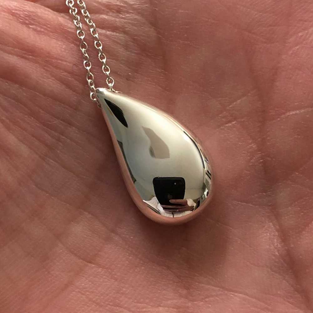 Tiffany & Co. Vintage Large Teardrop Pendant Neck… - image 9