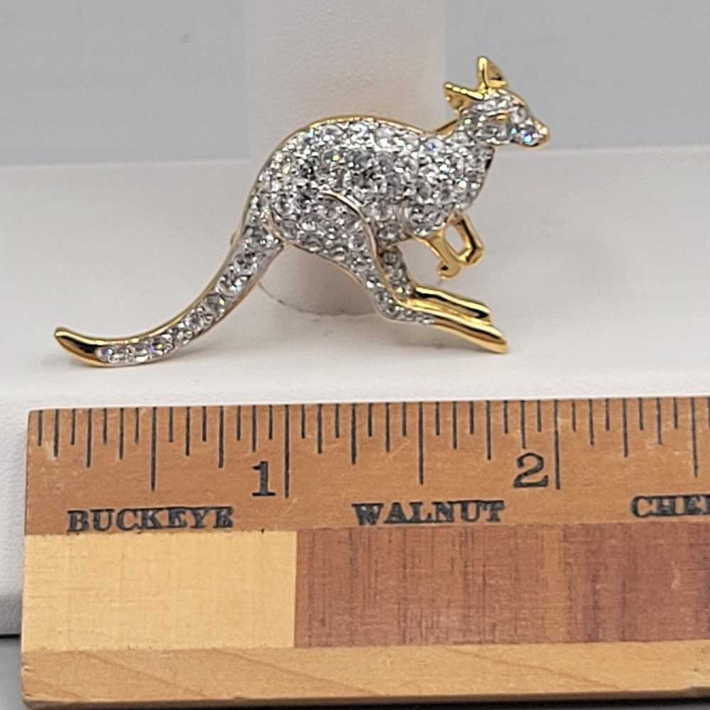 Vintage Kangaroo Gold Tone Rhinestone Pin Brooch - image 3