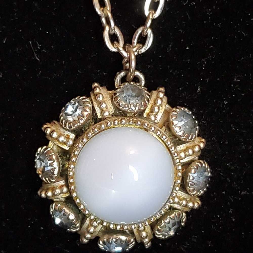 Vintage 1974 Avon Moon Magic Silvertone Pendant - image 2