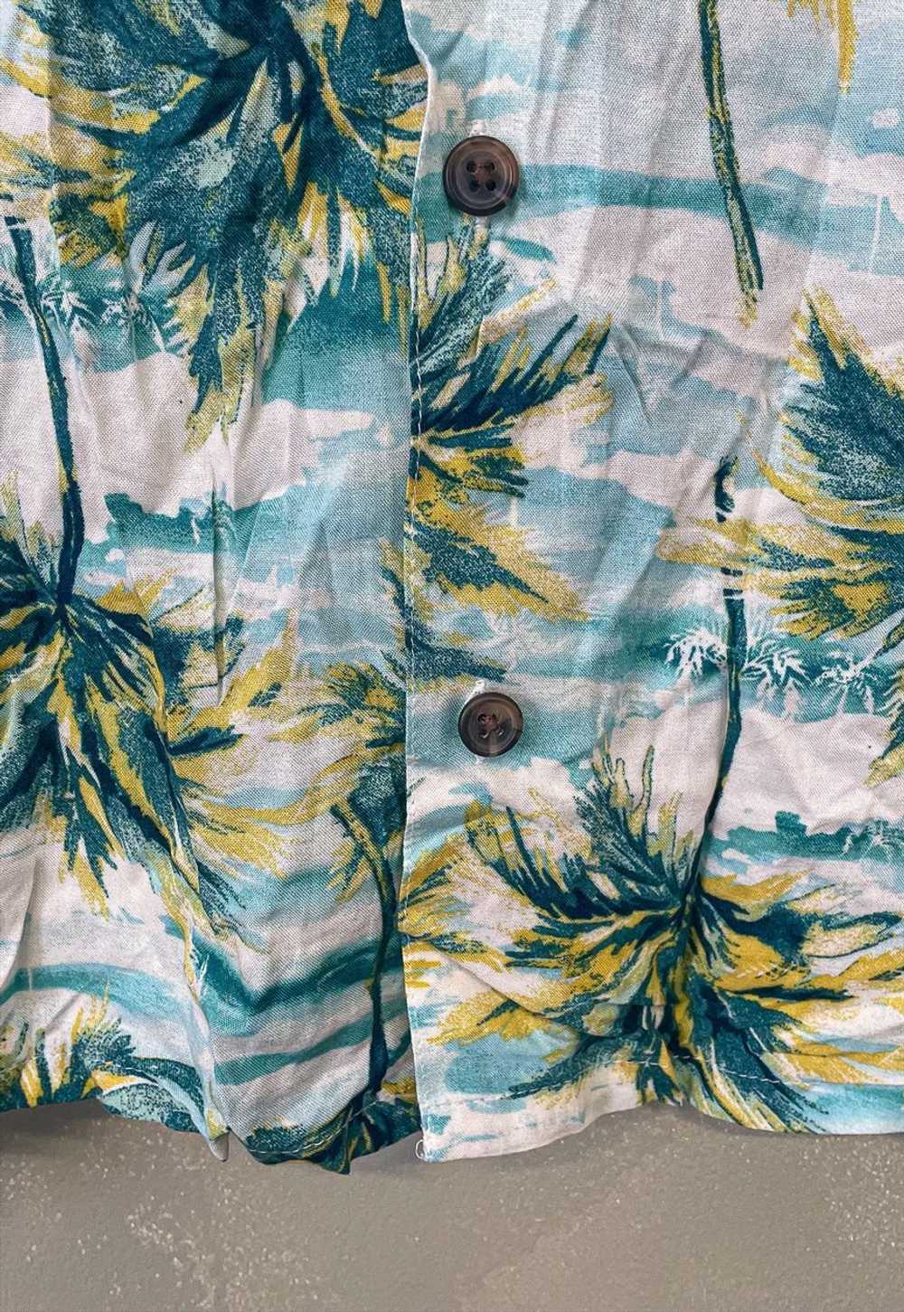 Vintage Old Navy Hawaiian Shirt Multicolour Palm … - image 4