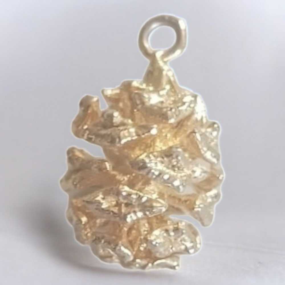 Vintage Goldtone Pine Cone pendant - image 1