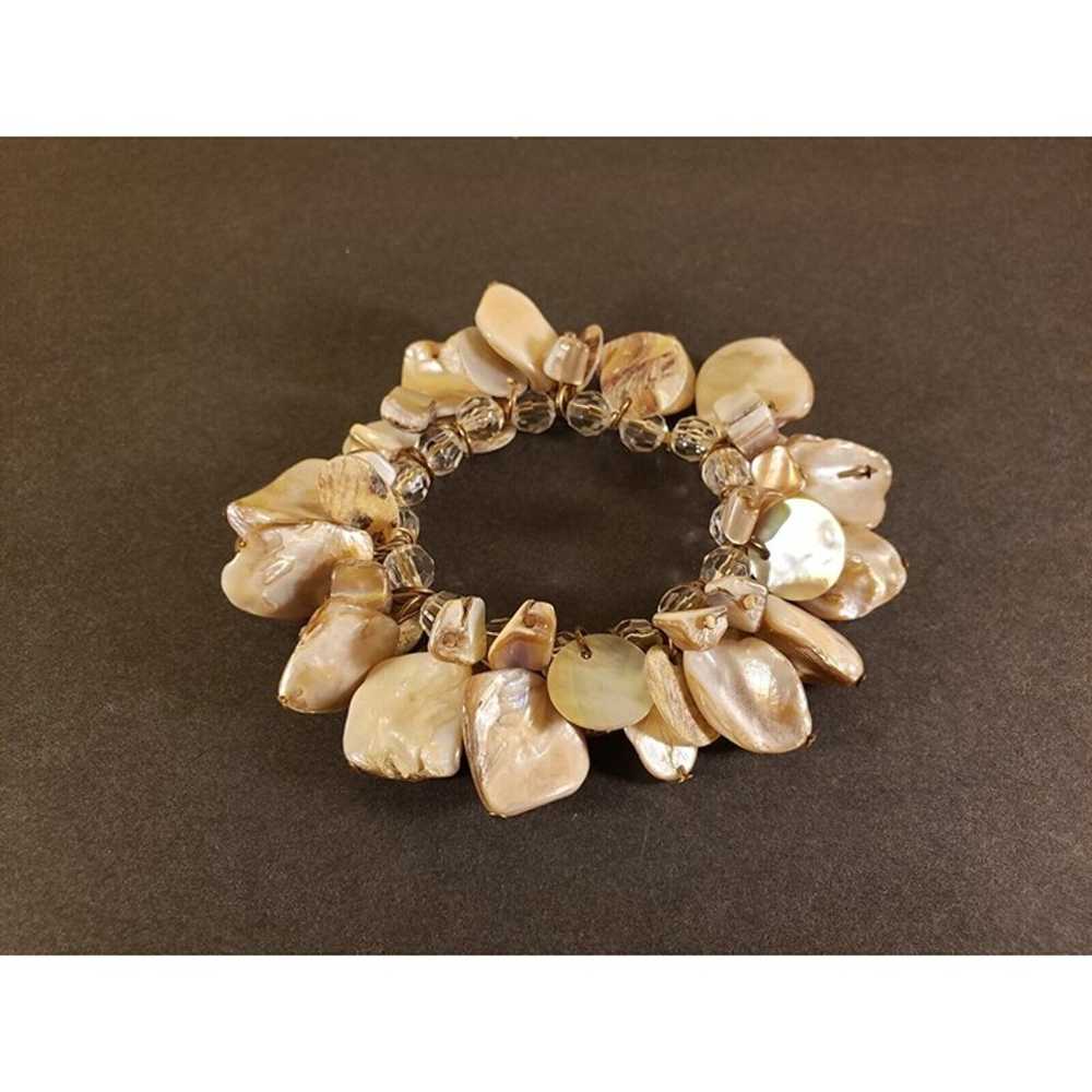 Vintage Polished Sea Shell with Clear Beads Stret… - image 3