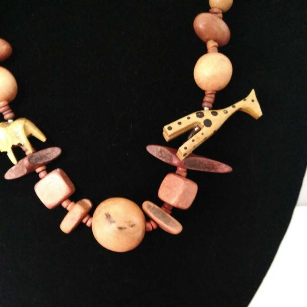 Vintage Wood Animals Bead Necklace Elephant Giraf… - image 2