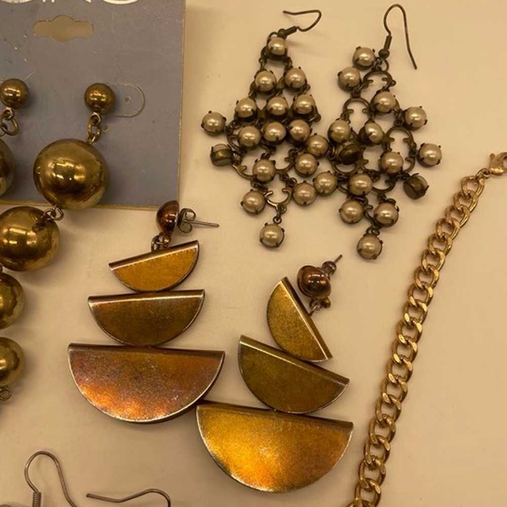 EUC Vintage and Modern Jewelry Bundle - image 8