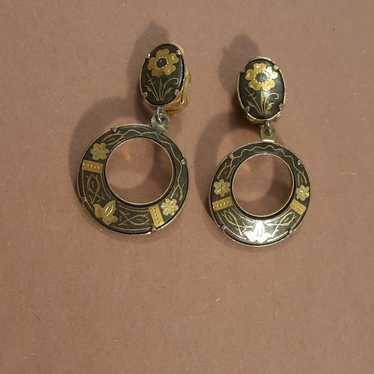 Vintage Damascene clip on earrings - image 1