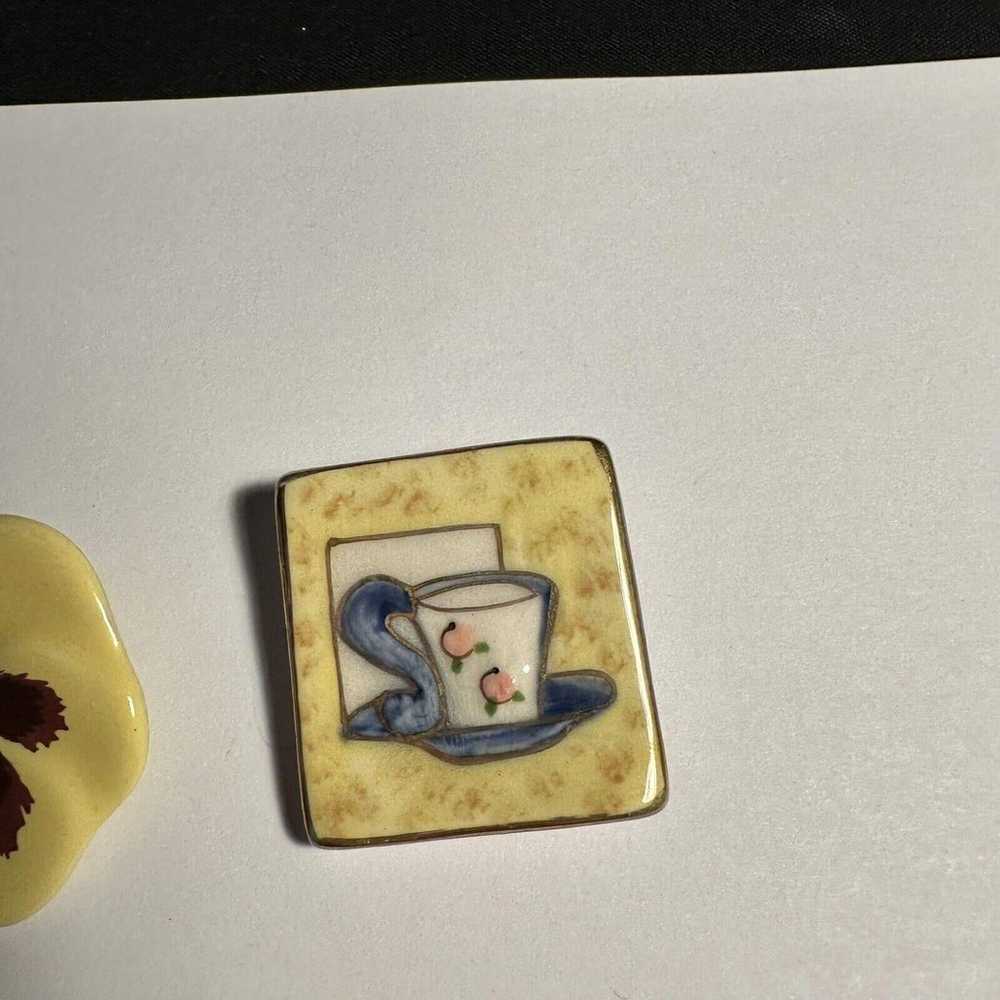 Lot Of 2 Ceramic Brooch Pins Handcrafted Tea Cup … - image 4