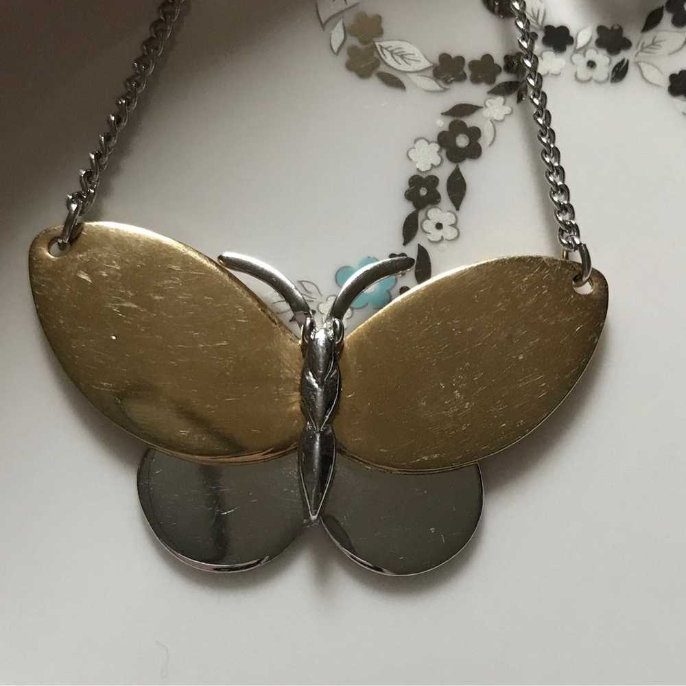 Vintage Avon gold silver two tone BUTTERFLY NECKL… - image 1