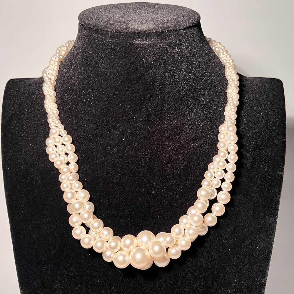 Vintage Signed RMN Faux Pearl Graduated Bead Neck… - image 1