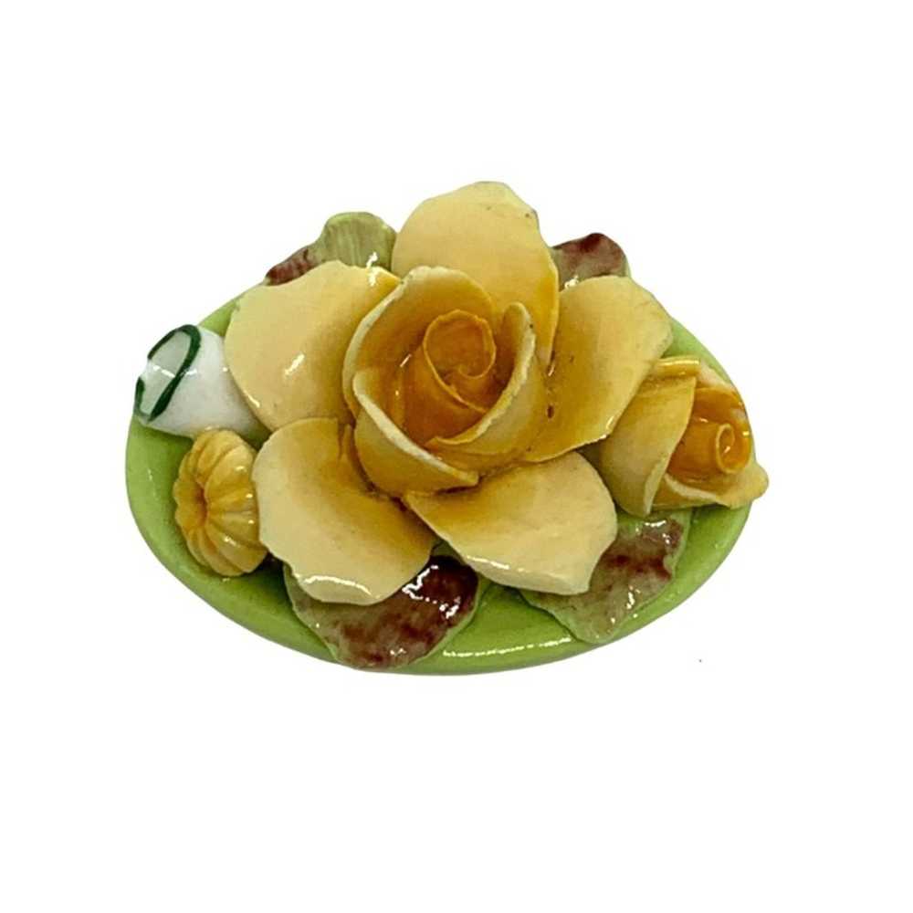 Vintage Hand Painted Porcelain Flower Brooch - image 4