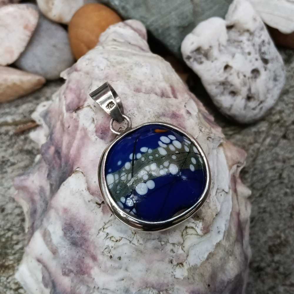 Abstract Sterling & Hand Painted Pendant - image 2