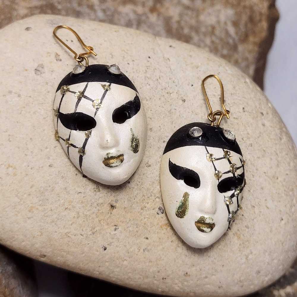 Vintage Mardi Gras Mask Dangle Earrings - image 7