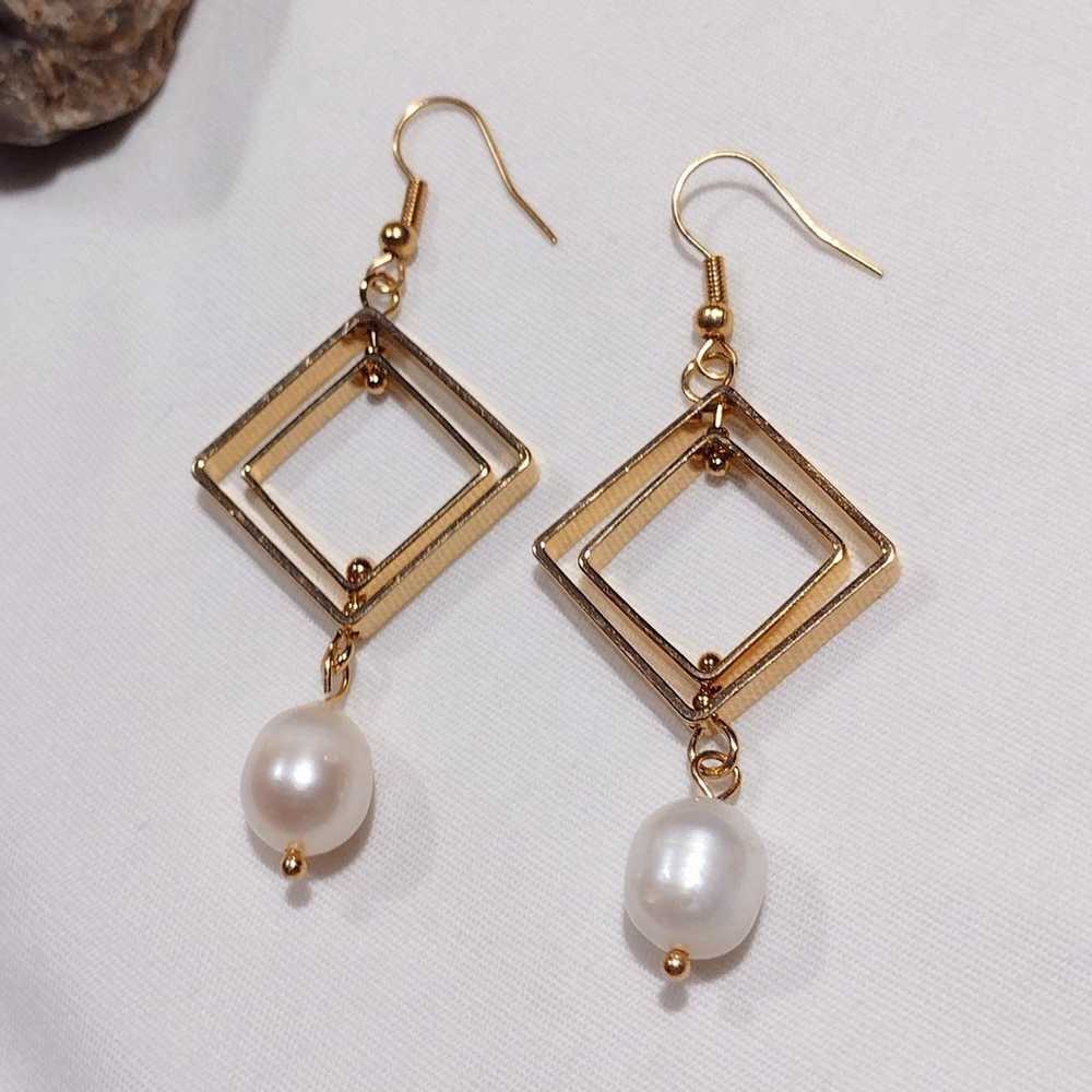 Vintage Cultured Pearl Dangle Earrings - image 6