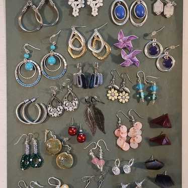 Earring Lot 26 pairs