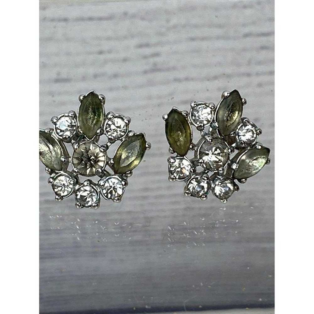 Vintage 50's Clear & Sage Rhinestone Screw-back E… - image 1