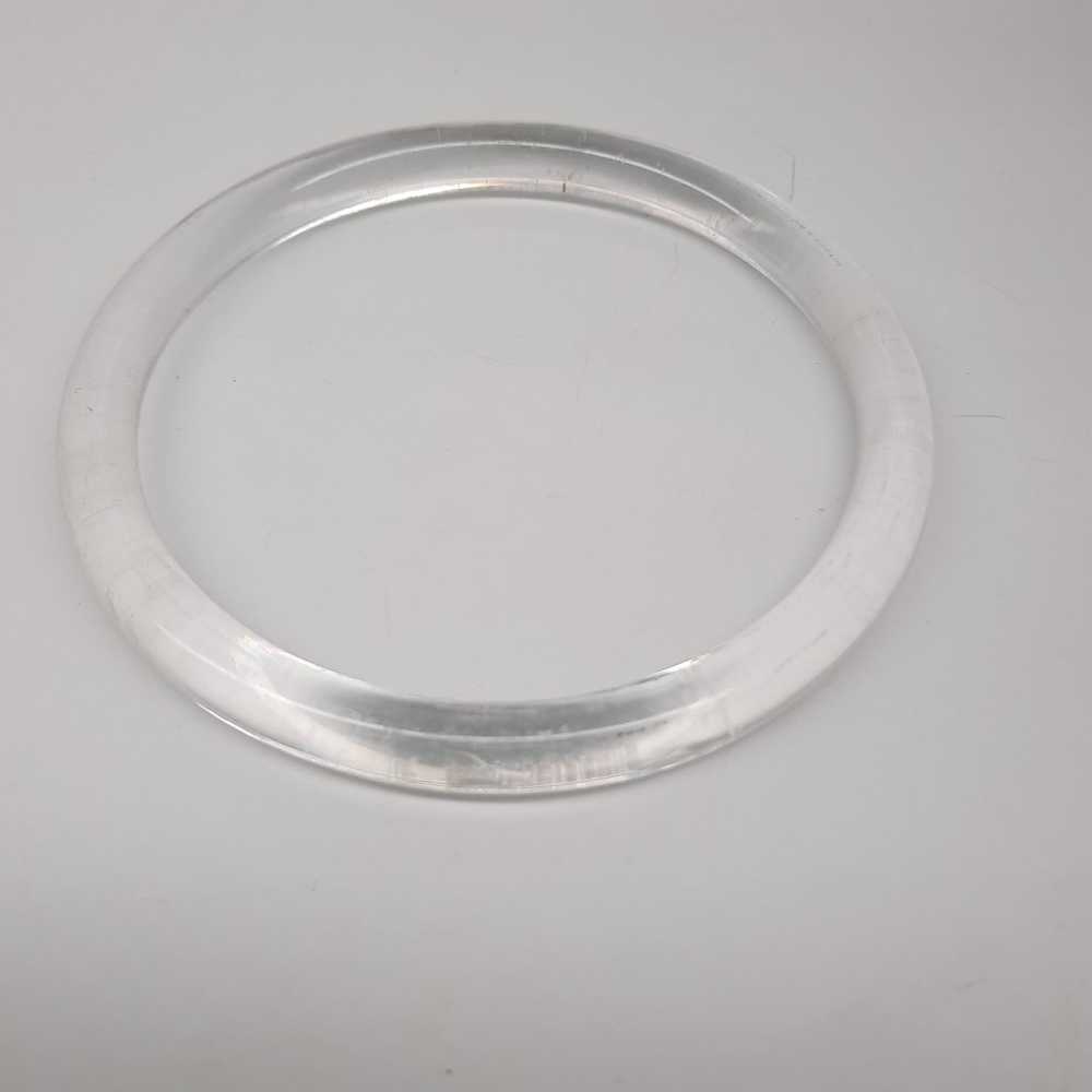 Vintage clear lucite bangle bracelet - image 5