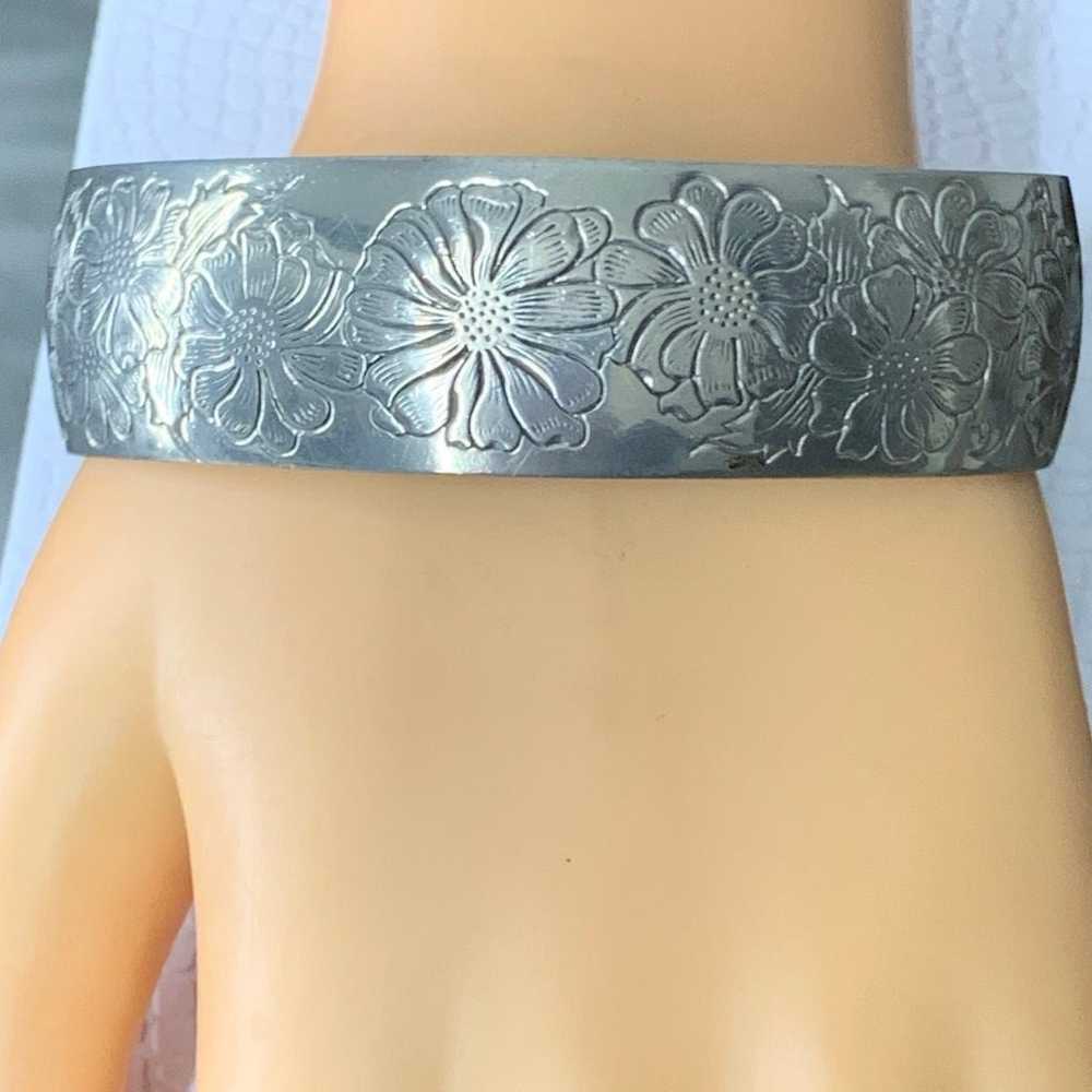 Vintage Kirk Stieff Pewter Cuff Bracelet Flower O… - image 2