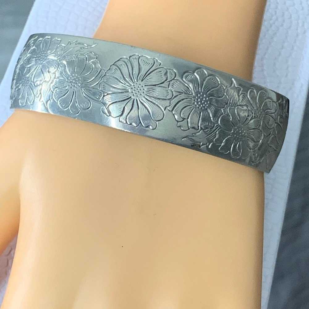 Vintage Kirk Stieff Pewter Cuff Bracelet Flower O… - image 3