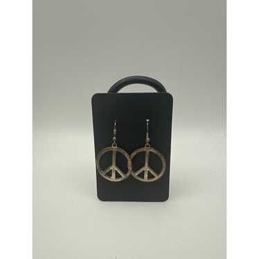 Vintage-Inspired Peace Symbol Dangle Earrings Rus… - image 1