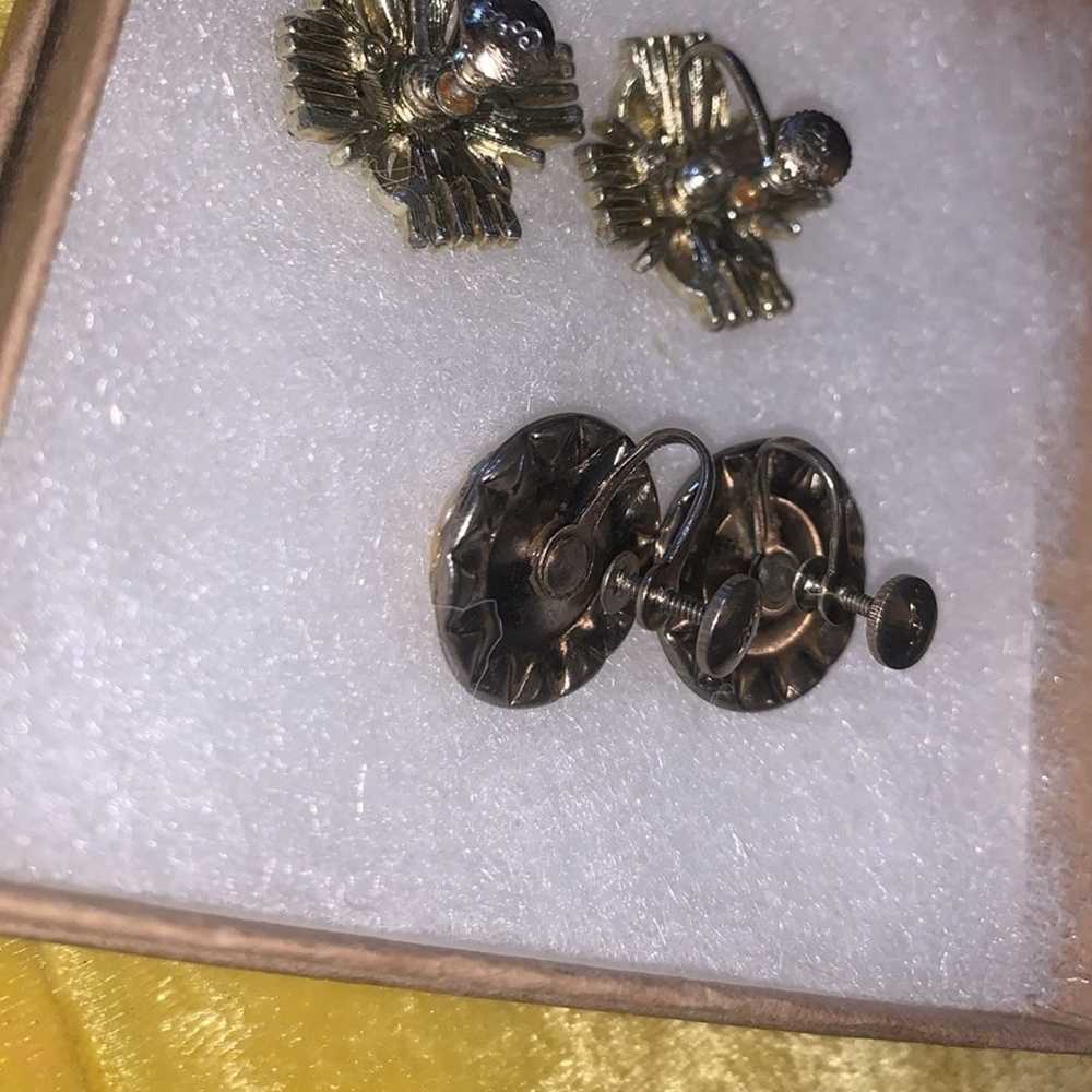 Vintage Bundle of 2 Pairs Coro Screwback Earrings - image 11