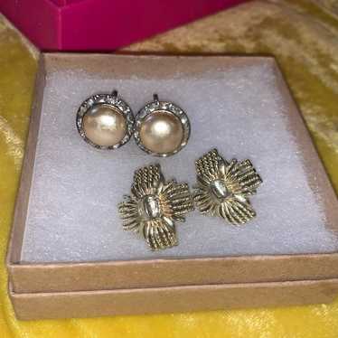 Vintage Bundle of 2 Pairs Coro Screwback Earrings - image 1