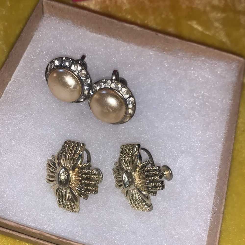 Vintage Bundle of 2 Pairs Coro Screwback Earrings - image 2