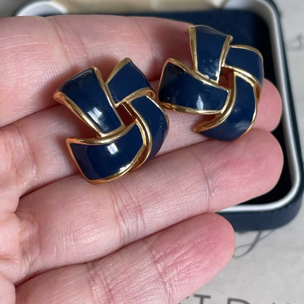 Vintage earrings navy blue & gold metal - image 3