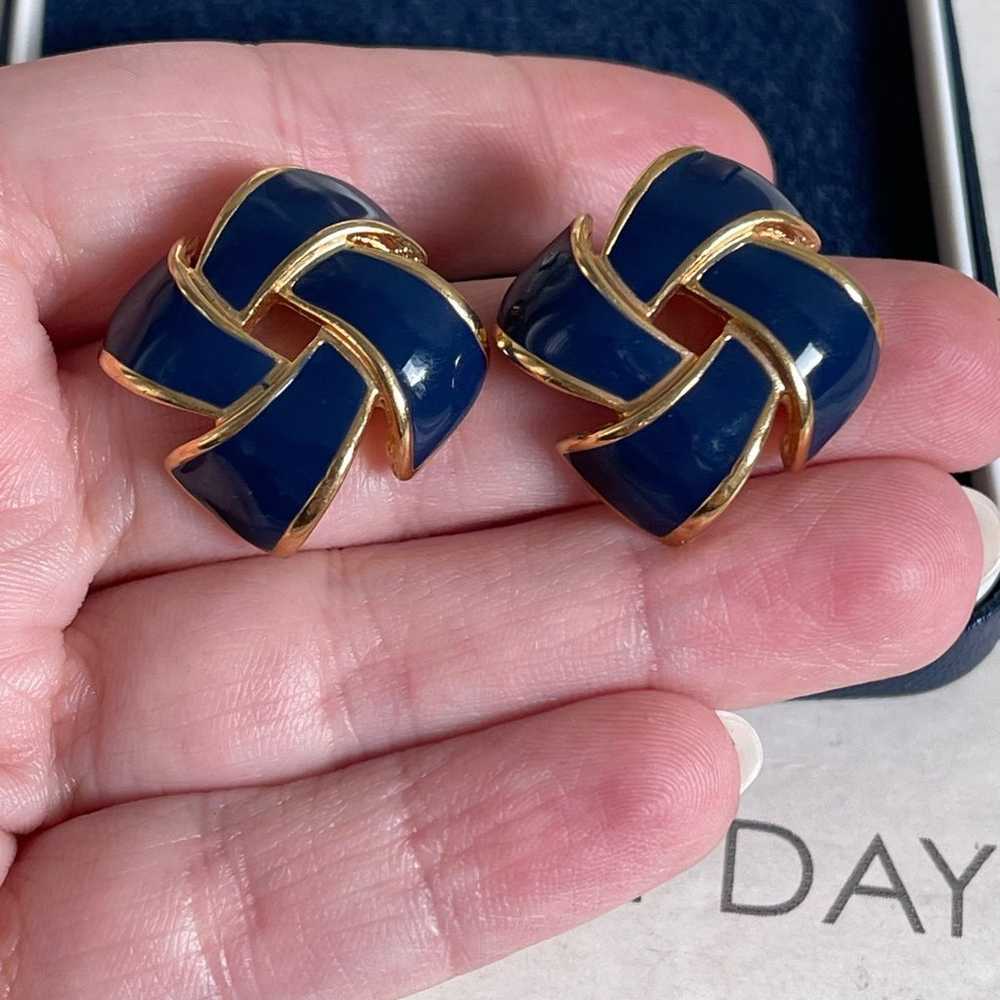 Vintage earrings navy blue & gold metal - image 5