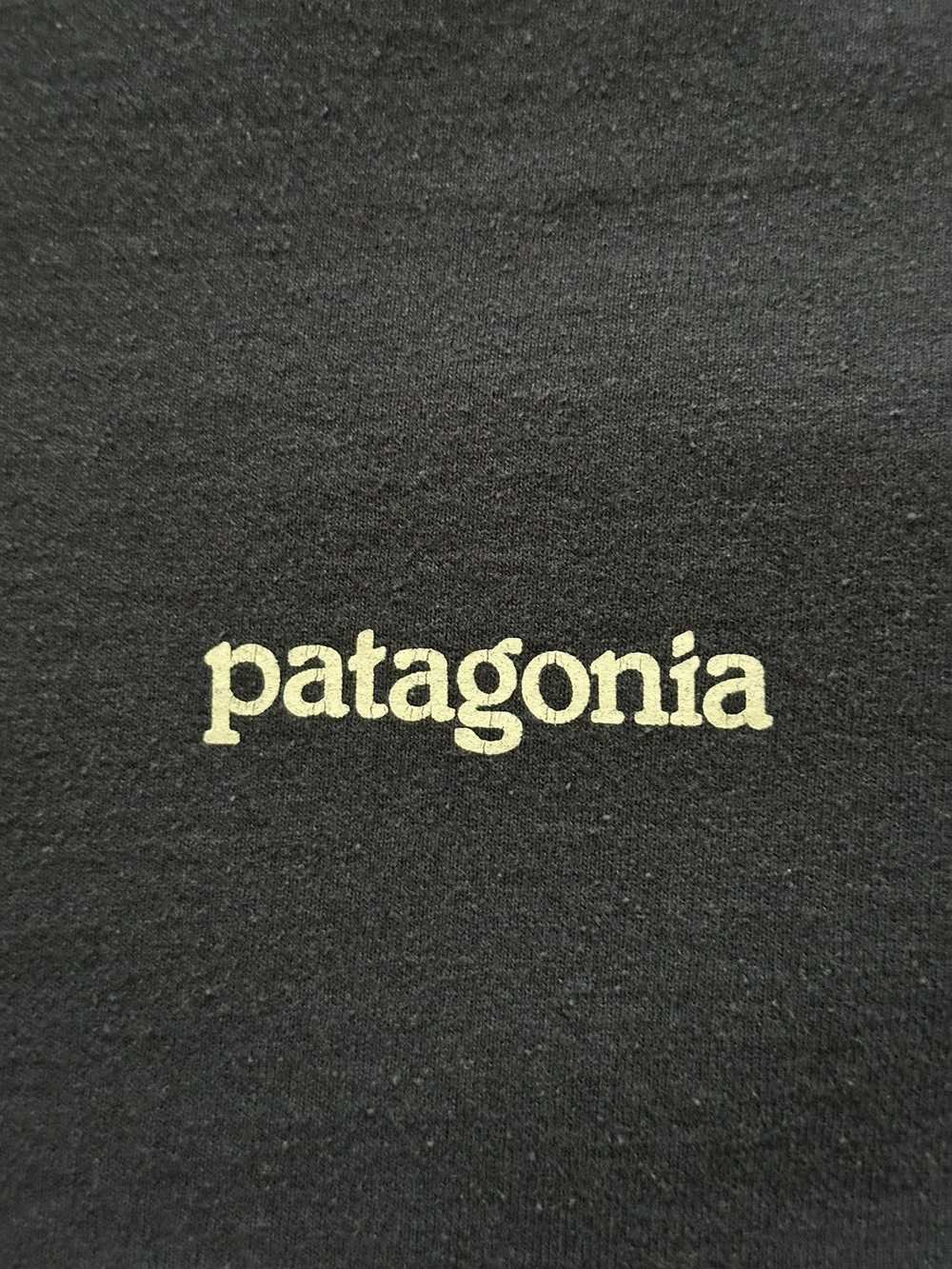 Patagonia Patagonia T-shirt - image 2