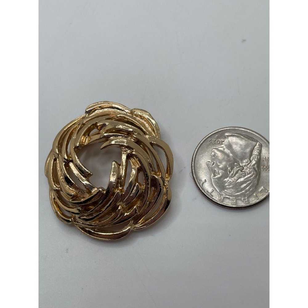 Gold tone vintage Western Germany clip brooch - image 3