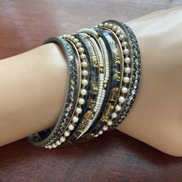 Vintage Set of Gold Tone & Black Bangles Bracelet… - image 1