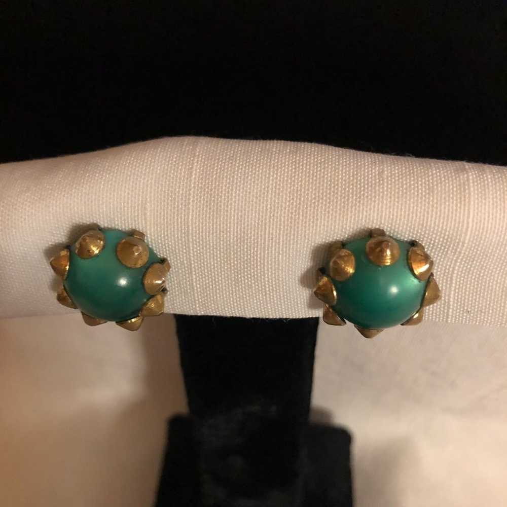 Emerald Green Vintage Earrings - image 5