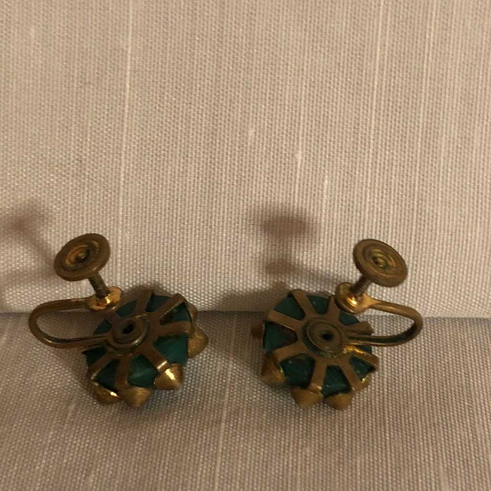 Emerald Green Vintage Earrings - image 7