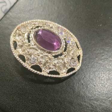 Vintage Oval Brooch with Amethyst Cabachon - image 1