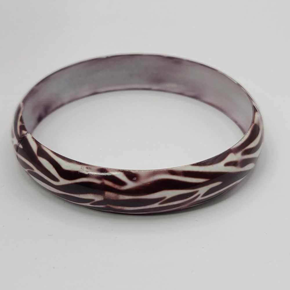 Animal Print Metal Bangle Bracelets Set of 2 Vint… - image 3