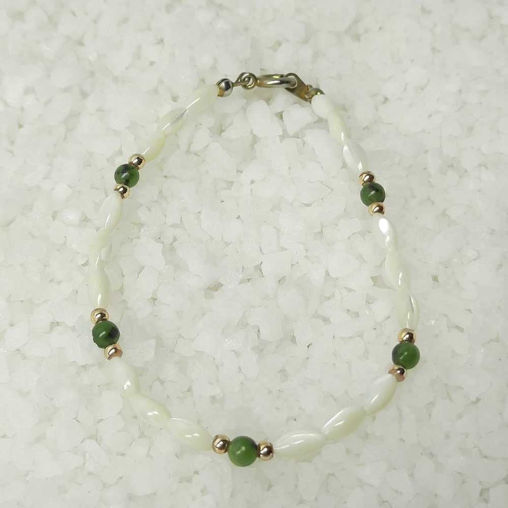 Jade mother of pearl vintage bracelet - image 2