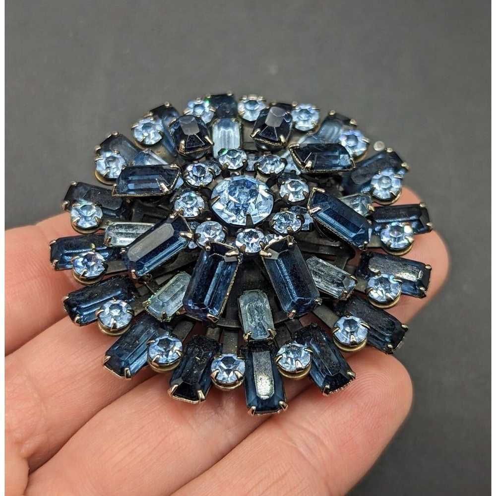 Vintage Blue Hues Round Baguette Rhinestone Layer… - image 8