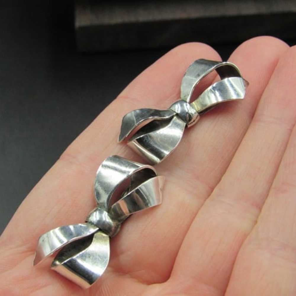 Sterling Rustic Bow Screw On Earrings - image 2